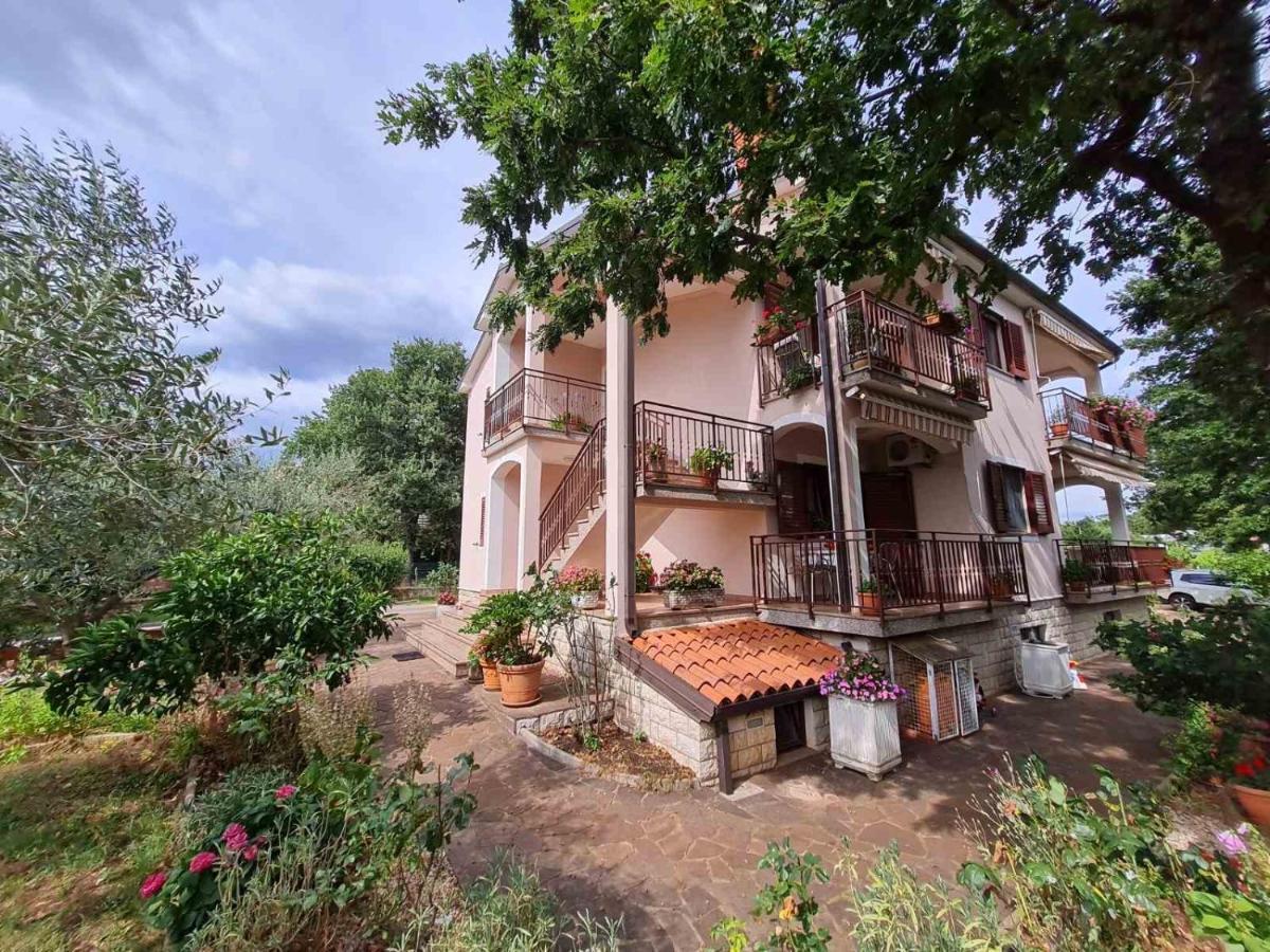 Apartment Ornela Ουμάγκ Εξωτερικό φωτογραφία